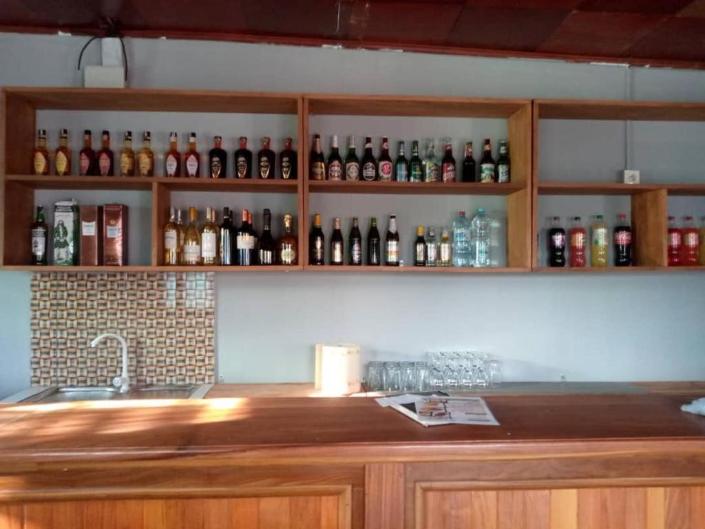 מלון Bertoua Bh Apero Club מראה חיצוני תמונה